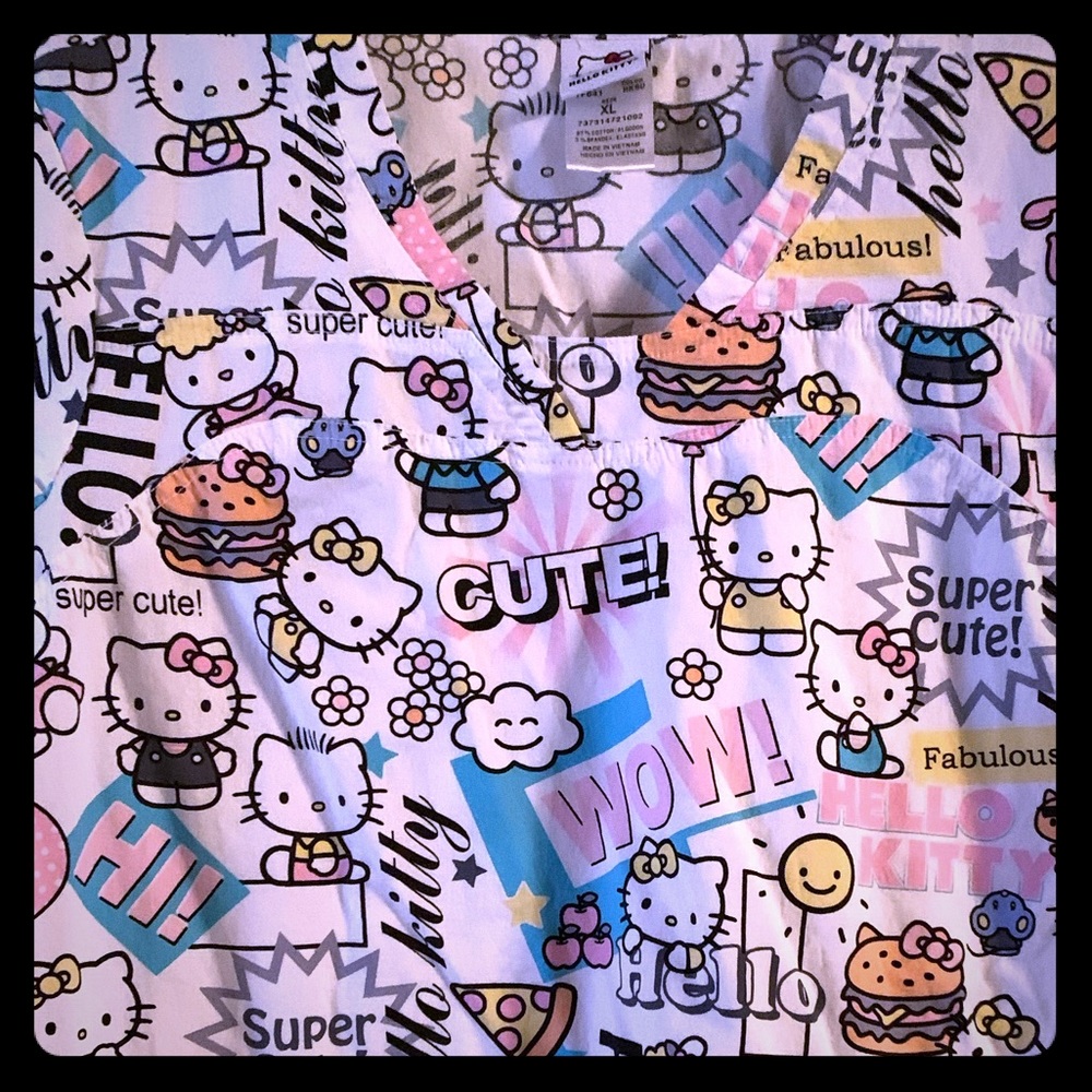 Women’s scrub top